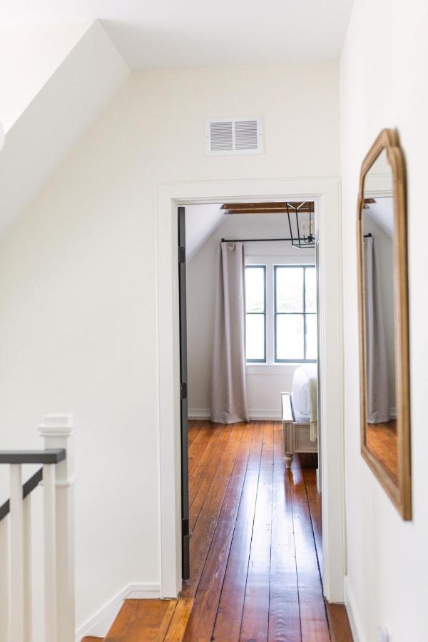 Guesthouse Charleston East 46 H Eksteriør billede