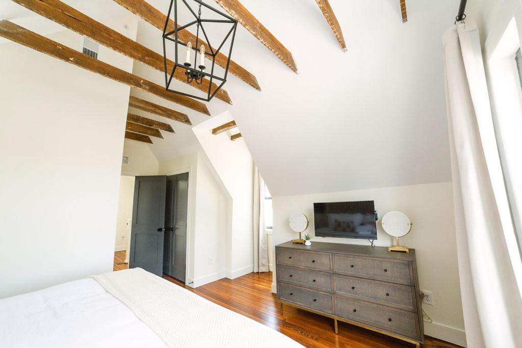 Guesthouse Charleston East 46 H Eksteriør billede
